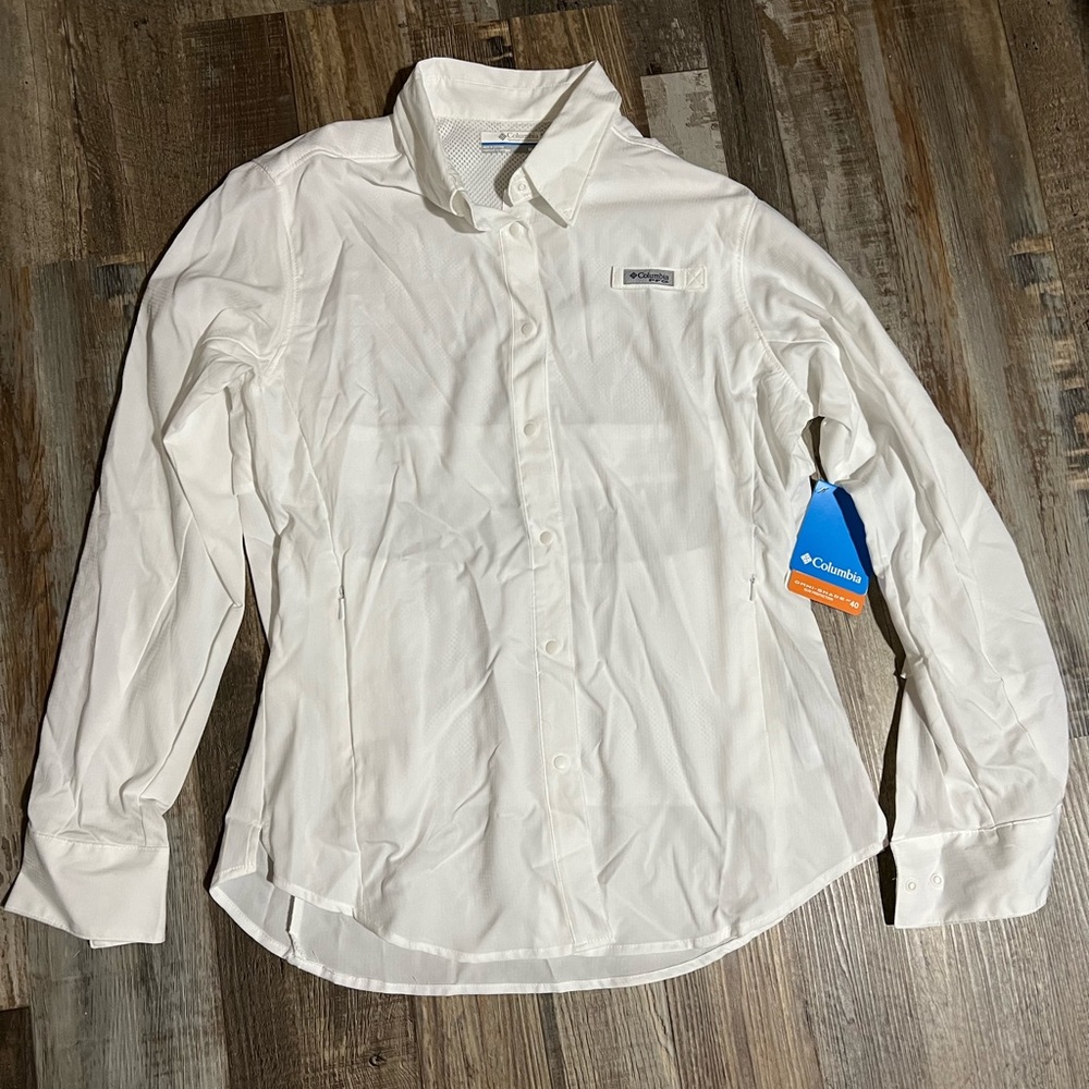 Columbia, white button up, Women’s Medium